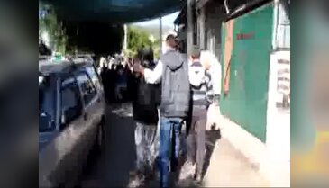 Polise bir dükkan dolusu kaçak sürprizi
