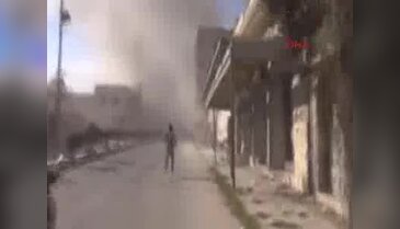 Rus uçakları füze attı