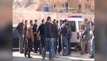Polise ateş açtı, ayağından vurularak yakalandı