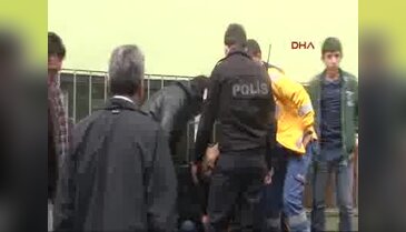 Kim ölmüş? diye bakmaya gitti abisi çıktı