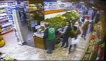 Kadın hırsızlar kamerada