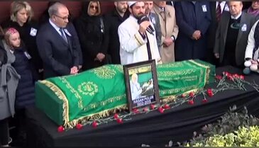 Hasan Pulur için ilk tören