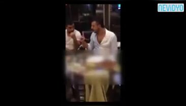 O Ses Türkiye fenomeni Ahmet Parlak'ın yeni şarkısı yine olay!