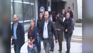 Bursa'da 2 evden hırsızlık yapan 5 şüpheli yakalandı