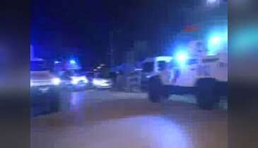 Polis merkezine yakın noktada çıkan silahlı kavga saldırı olduğu zannedilince panik yaşandı