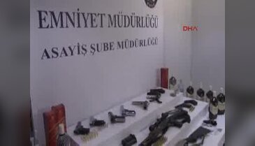 "Yeditepe Huzur" uygulamasında ele geçirilen malzemeler emniyette sergilendi