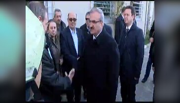 Bursa Valisi Karaloğlu yangın bölgesine gitti