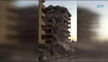 120 kilo patlayıcının yıkamadığı bina tek darbeyle yıkıldı