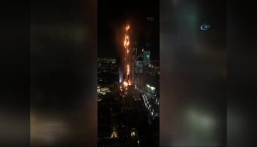 Dubai'de 63 katlı otelde yangın