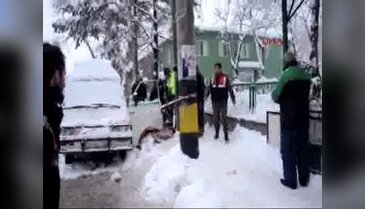 Minibüste 5 kurşunla öldürüldü