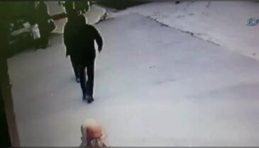 "Tipin hoşuma gitmedi" deyip bıçakladı!