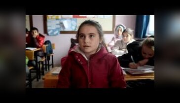 Öğrencilerin okul çilesi; Elektrik, ısıtma, su yok