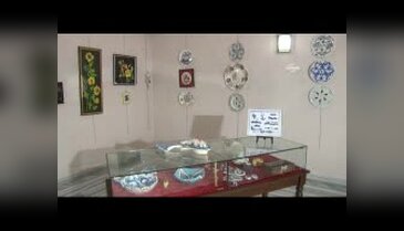 Engeline takılmadan taştan sanat yapıyor