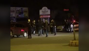 Alkolmetreye üflememek için polise bıçak çekti