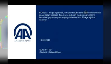 Bursalı spor kulübünden Suriyeli öğrencilere Türkçe eğitim