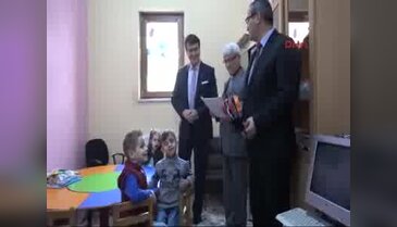 Bursa'da tedavi gören çocuklar karnelerine kavuştu