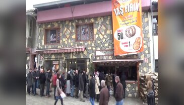 Bursa'da simitçinin 50 kuruş inadı! 'Ölüm tehditleri alıyorum' - 1