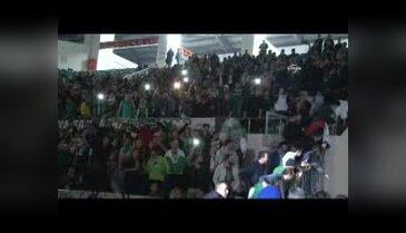 Bursaspor, Batalla ile taraftar önünde sözleşme imzaladı