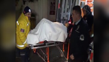 Bursa'da annesini 6 yerinden bıçakladı!