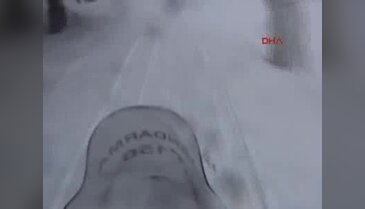 Bursa Uludağ'da genç kız zirvede mahsur kaldı!