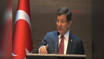 Başbakan Davutoğlu, Lahey'de Hollanda Türk toplumu temsilcileriyle bir araya geldi
