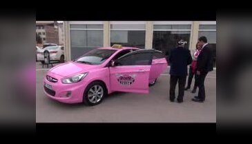 Kadınlara özel 'pembe taksi'