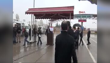 "Önce kalplerini açsın"