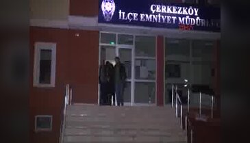 ATM'ye düzenek kuran 3 kişi suçüstü yakalandı