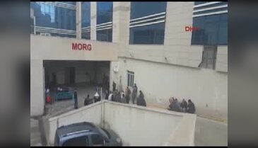 Siirt'te iki katlı ev çöktü: 3 ölü, 2 yaralı