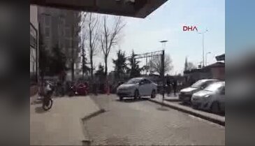 Rus savaş uçakları Azez'i vurdu