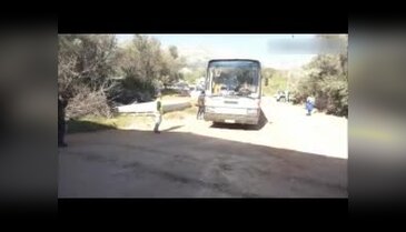 Mültecilerin kaydı 'turuncu bileklik' takılarak yapılıyor