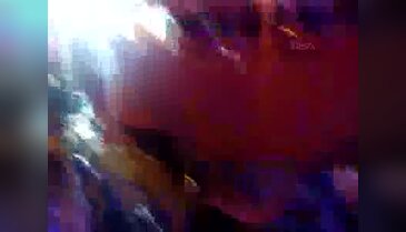 Kırmızı ışıkta geçen otomobil kaza yaptı: 1 yaralı