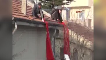 Sur şehidinin Sincan'daki babevine ataş düştü