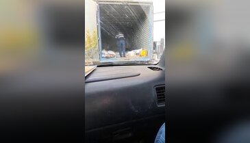 Kargo çalışanı sosyal medyayı salladı