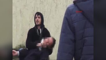 Bıçaklı kişi, kadını sokak ortasında rehin aldı -2