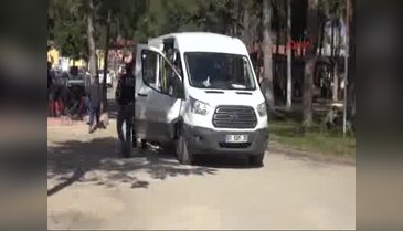 Adana'da uyuşturucu operasyonu: 15 gözaltı