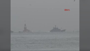 Rus savaş gemileri boğazdan geçti