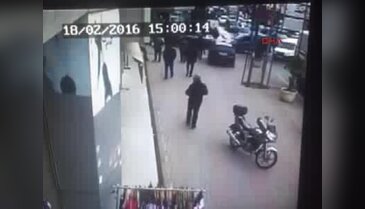 Park kavgasında silahla vuruldu