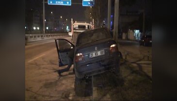 Bursa'da korkunç kaza! Bu araçtan sağ çıktı!