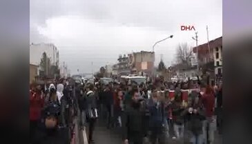 Viranşehir'de terörist cenazesinde gerginlik