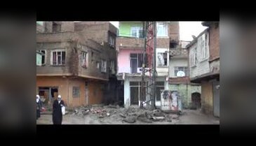 Sur'da yaşayan Makbule Teyze'nin feryadı