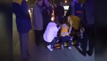 Kırmızı ışıkta geçen engelliye taksi çarptı