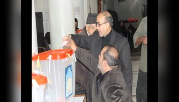 İran'da halk sandık başında