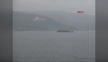 Rus askeri kargo gemisi Çanakkale Boğazı'ndan geçti