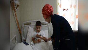 Afganlı Samir'in elleri kurtarıldı