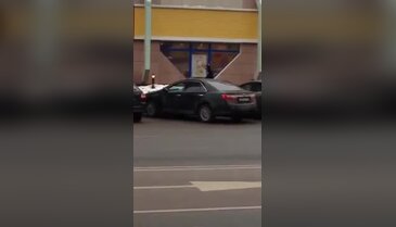 Moskova metrosunda büyük panik! Elinde kesik çocuk kafası...