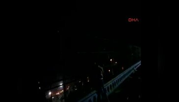 Bunalıma giren genç tren  garında intihara kalkıştı