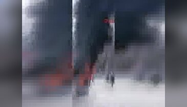 Yolcu minibüsü alev alev yandı