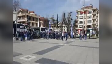 Düzce'de 17 işçinin işten çıkarılmasına tepki