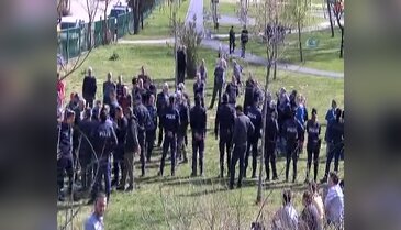 Bursa'da çocuk parkında baz istasyonu tepkisi!